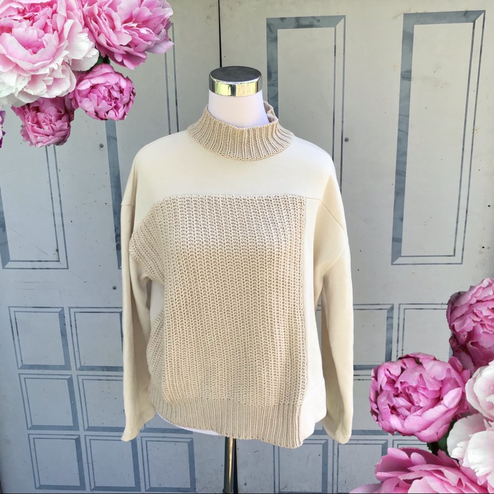 •Zara• Sweater